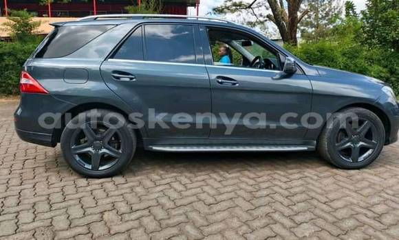 Nunua Ilio tumika Mercedes‒Benz ML–Class Nyingine Gari ndani ya Nairobi nchini Nairobi Nunua Ilio tumika Mercedes‒Benz ML–Class Nyingine Gari ndani ya Nairobi nchini Nairobi