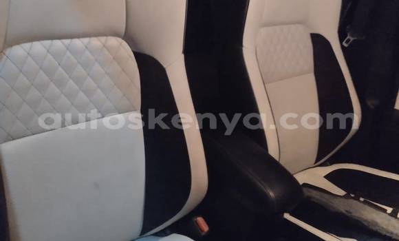 Nunua Ilio tumika Toyota Auris Nyeupe Gari ndani ya Nairobi nchini Nairobi Nunua Ilio tumika Toyota Auris Nyeupe Gari ndani ya Nairobi nchini Nairobi