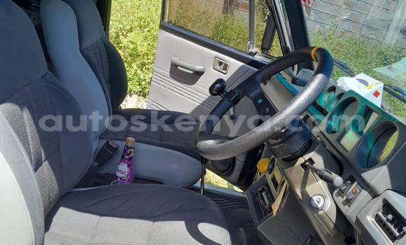 Nunua Ilio tumika Mitsubishi Pajero Nyeusi Gari ndani ya Nairobi nchini Nairobi Nunua Ilio tumika Mitsubishi Pajero Nyeusi Gari ndani ya Nairobi nchini Nairobi