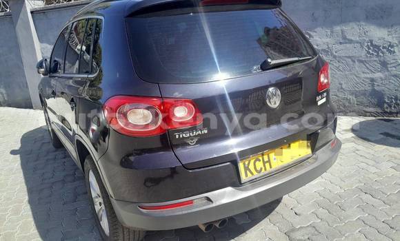 Nunua Ilio tumika Volkswagen Tiguan Nyeusi Gari ndani ya Nairobi nchini Nairobi Nunua Ilio tumika Volkswagen Tiguan Nyeusi Gari ndani ya Nairobi nchini Nairobi