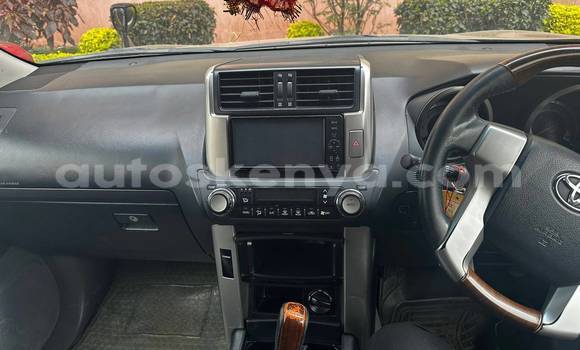 Nunua Ilio tumika Toyota Prado Nyeusi Gari ndani ya Nairobi nchini Nairobi Nunua Ilio tumika Toyota Prado Nyeusi Gari ndani ya Nairobi nchini Nairobi