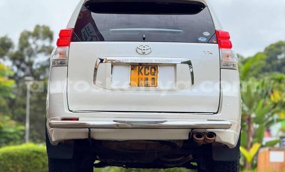 Nunua Ilio tumika Toyota Prado Nyeupe Gari ndani ya Nairobi nchini Nairobi Nunua Ilio tumika Toyota Prado Nyeupe Gari ndani ya Nairobi nchini Nairobi