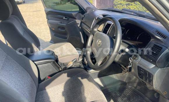 Nunua Ilio tumika Toyota Prado Nyingine Gari ndani ya Bute nchini Kaskazini Mashariki mwa Kenya Nunua Ilio tumika Toyota Prado Nyingine Gari ndani ya Bute nchini Kaskazini Mashariki mwa Kenya