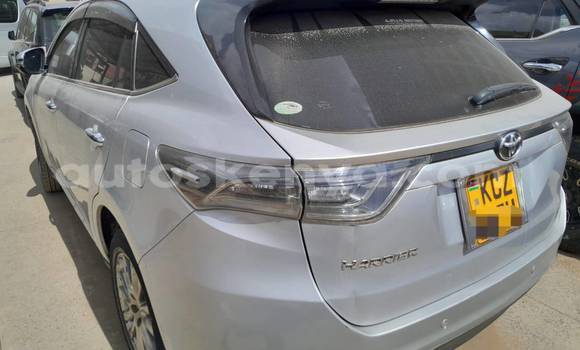 Nunua Ilio tumika Toyota Harrier Nyingine Gari ndani ya Nairobi nchini Nairobi Nunua Ilio tumika Toyota Harrier Nyingine Gari ndani ya Nairobi nchini Nairobi