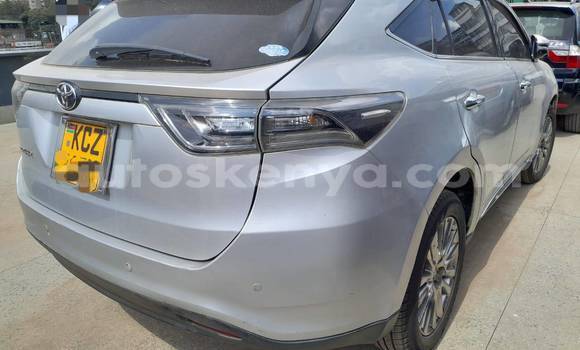 Nunua Ilio tumika Toyota Harrier Nyingine Gari ndani ya Nairobi nchini Nairobi Nunua Ilio tumika Toyota Harrier Nyingine Gari ndani ya Nairobi nchini Nairobi