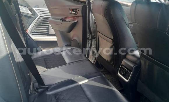 Nunua Ilio tumika Toyota Harrier Nyingine Gari ndani ya Nairobi nchini Nairobi Nunua Ilio tumika Toyota Harrier Nyingine Gari ndani ya Nairobi nchini Nairobi