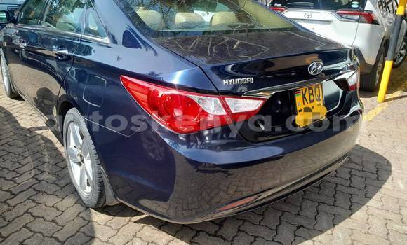 Nunua Ilio tumika Hyundai Sonata Bluu Gari ndani ya Nairobi nchini Nairobi Nunua Ilio tumika Hyundai Sonata Bluu Gari ndani ya Nairobi nchini Nairobi