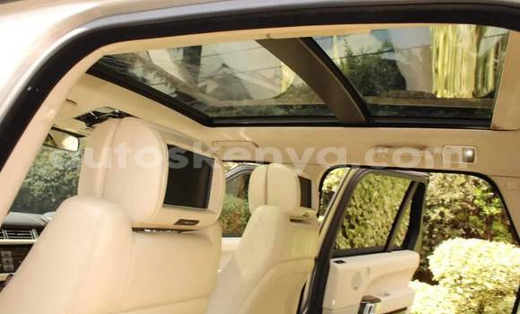 Nunua Ilio tumika Land Rover Range Rover Vogue Nyingine Gari ndani ya Nairobi nchini Nairobi Nunua Ilio tumika Land Rover Range Rover Vogue Nyingine Gari ndani ya Nairobi nchini Nairobi
