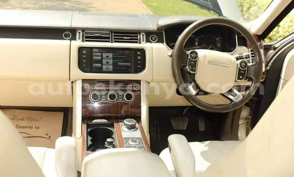 Nunua Ilio tumika Land Rover Range Rover Vogue Nyingine Gari ndani ya Nairobi nchini Nairobi Nunua Ilio tumika Land Rover Range Rover Vogue Nyingine Gari ndani ya Nairobi nchini Nairobi