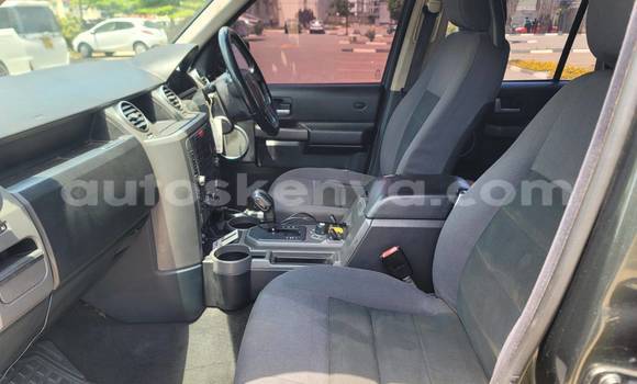 Nunua Ilio tumika Land Rover Discovery Nyeusi Gari ndani ya Nairobi nchini Nairobi Nunua Ilio tumika Land Rover Discovery Nyeusi Gari ndani ya Nairobi nchini Nairobi