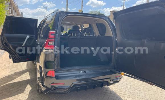 Nunua Ilio tumika Toyota Prado Nyeusi Gari ndani ya Nairobi nchini Nairobi Nunua Ilio tumika Toyota Prado Nyeusi Gari ndani ya Nairobi nchini Nairobi