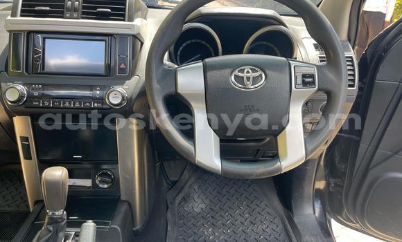 Nunua Ilio tumika Toyota Prado Nyeusi Gari ndani ya Nairobi nchini Nairobi Nunua Ilio tumika Toyota Prado Nyeusi Gari ndani ya Nairobi nchini Nairobi