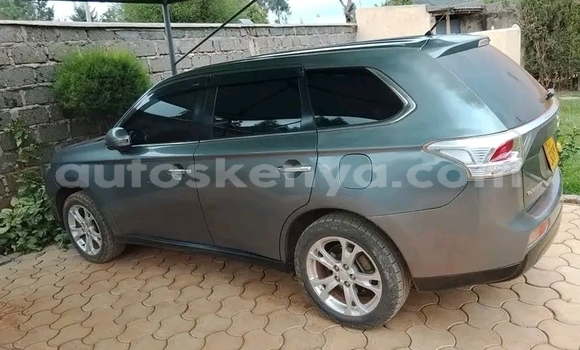 Nunua Ilio tumika Mitsubishi Outlander Nyingine Gari ndani ya Bute nchini Kaskazini Mashariki mwa Kenya
