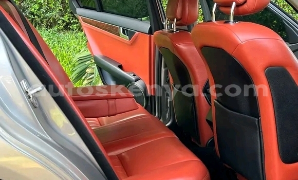 Buy Used Mercedes‒Benz C–Class Other Car in Busia in West Kenya Buy Used Mercedes‒Benz C–Class Other Car in Busia in West Kenya