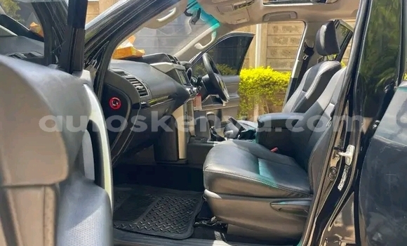 Buy Used Toyota Prado Black Car in Bute in Northeast Kenya Buy Used Toyota Prado Black Car in Bute in Northeast Kenya