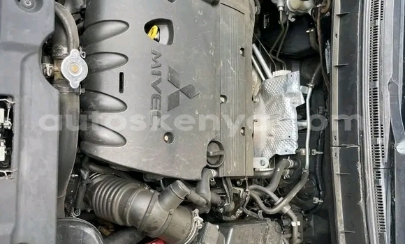 Oofamaa Mitsubishi RVR Black Makiinaa iti Bungoma keessatti West Kenya keessatti