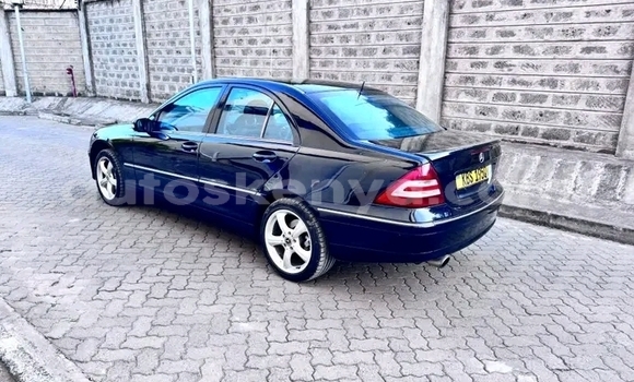 Buy Used Mercedes‒Benz CLS–Class Black Car in Busia in West Kenya Buy Used Mercedes‒Benz CLS–Class Black Car in Busia in West Kenya