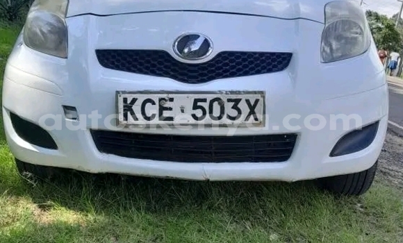 Buy Used Toyota Vitz White Car in Bute in Northeast Kenya Buy Used Toyota Vitz White Car in Bute in Northeast Kenya