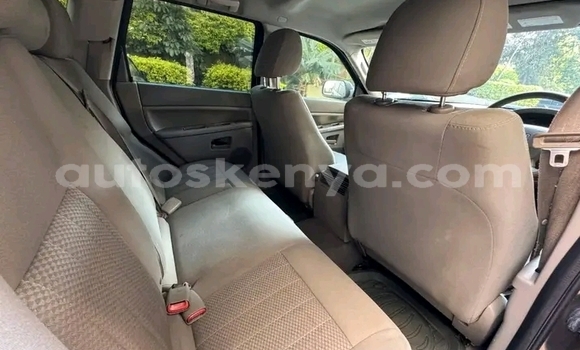 Oofamaa Jeep Grand Cherokee Other Makiinaa iti Bute keessatti Northeast Kenya keessatti Oofamaa Jeep Grand Cherokee Other Makiinaa iti Bute keessatti Northeast Kenya keessatti