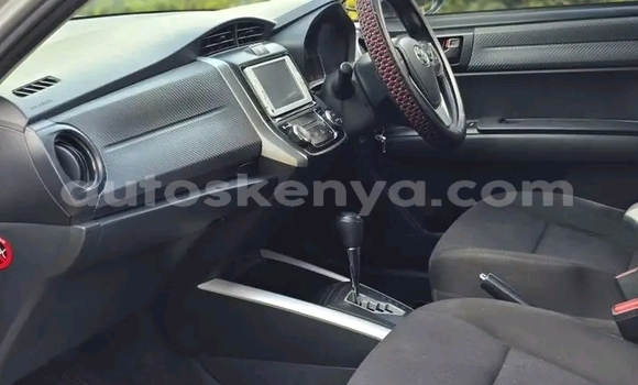 Oofamaa Toyota Fielder Other Makiinaa iti Bute keessatti Northeast Kenya keessatti Oofamaa Toyota Fielder Other Makiinaa iti Bute keessatti Northeast Kenya keessatti