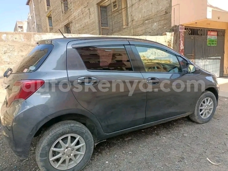 Big with watermark toyota vitz coast changamwe 26229