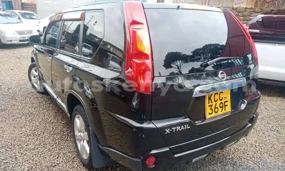 Oofamaa Nissan Xterra Black Makiinaa iti Bute keessatti Northeast Kenya keessatti Oofamaa Nissan Xterra Black Makiinaa iti Bute keessatti Northeast Kenya keessatti