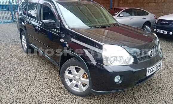 Oofamaa Nissan Xterra Black Makiinaa iti Bute keessatti Northeast Kenya keessatti Oofamaa Nissan Xterra Black Makiinaa iti Bute keessatti Northeast Kenya keessatti