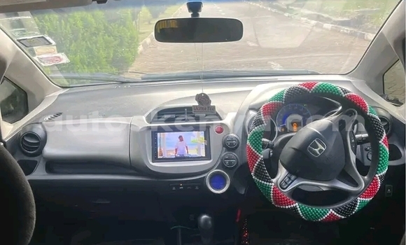 Buy Used Honda Fit White Car in Bute in Northeast Kenya Buy Used Honda Fit White Car in Bute in Northeast Kenya