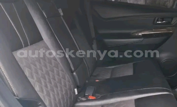 Buy Used Toyota Harrier White Car in Changamwe in Coast Buy Used Toyota Harrier White Car in Changamwe in Coast