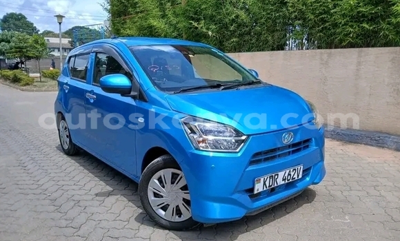Buy Used Daihatsu Mira Blue Car in Bute in Northeast Kenya Buy Used Daihatsu Mira Blue Car in Bute in Northeast Kenya