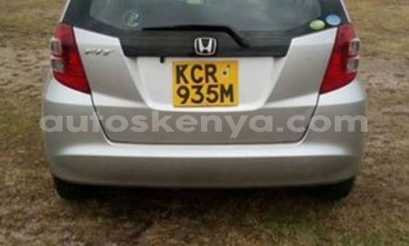 Buy Used Honda Fit Silver Car in Nairobi in Nairobi Buy Used Honda Fit Silver Car in Nairobi in Nairobi