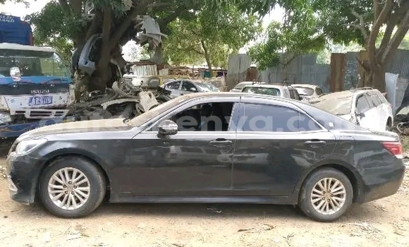 Buy Used Toyota Crown Black Car in Changamwe in Coast Buy Used Toyota Crown Black Car in Changamwe in Coast