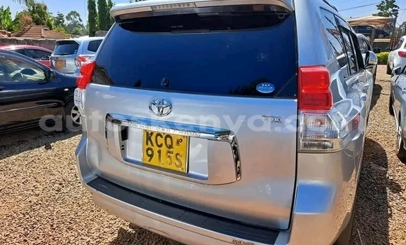Buy Used Toyota Prado Other Car in El Wak in Northeast Kenya Buy Used Toyota Prado Other Car in El Wak in Northeast Kenya