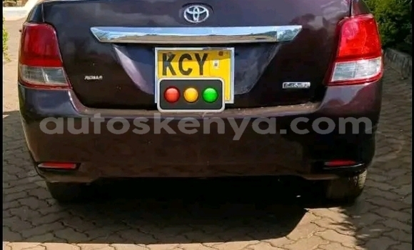 Nunua Ilio tumika Toyota Axio Nyeusi Gari ndani ya Bute nchini Kaskazini Mashariki mwa Kenya