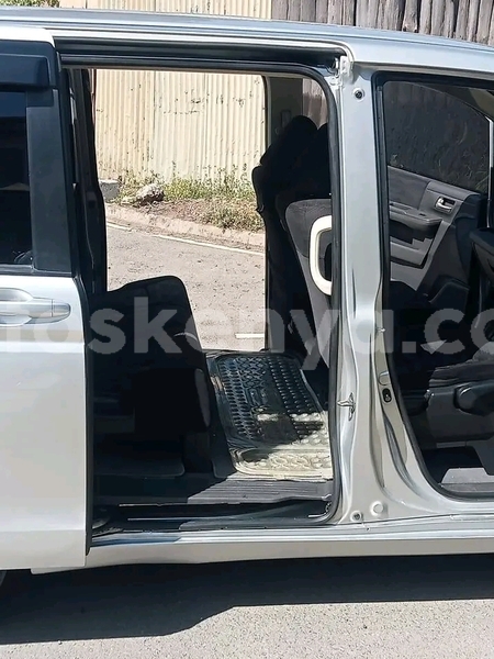 Big with watermark honda stepwgn coast changamwe 26347