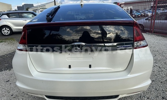 Buy Used Honda Insight White Car in Mombasa in Coastal Kenya Buy Used Honda Insight White Car in Mombasa in Coastal Kenya