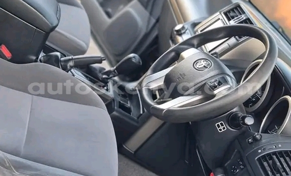 Buy Used Toyota Prado Black Car in Changamwe in Coast Buy Used Toyota Prado Black Car in Changamwe in Coast