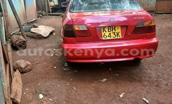 Nunua Ilio tumika Honda Civic Nyekundu Gari ndani ya Gilgil nchini Kati