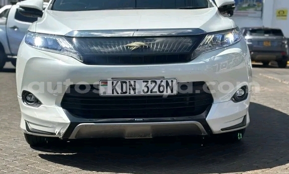 Buy Used Toyota Harrier White Car in Bute in Northeast Kenya Buy Used Toyota Harrier White Car in Bute in Northeast Kenya