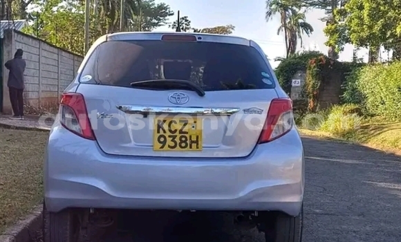 Buy Used Toyota Vitz White Car in Bute in Northeast Kenya Buy Used Toyota Vitz White Car in Bute in Northeast Kenya