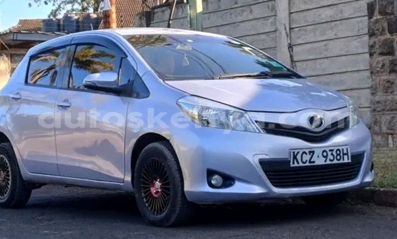 Buy Used Toyota Vitz White Car in Bute in Northeast Kenya Buy Used Toyota Vitz White Car in Bute in Northeast Kenya