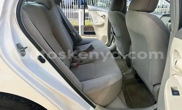 Buy Used Toyota Corolla White Car in Bute in Northeast Kenya Buy Used Toyota Corolla White Car in Bute in Northeast Kenya