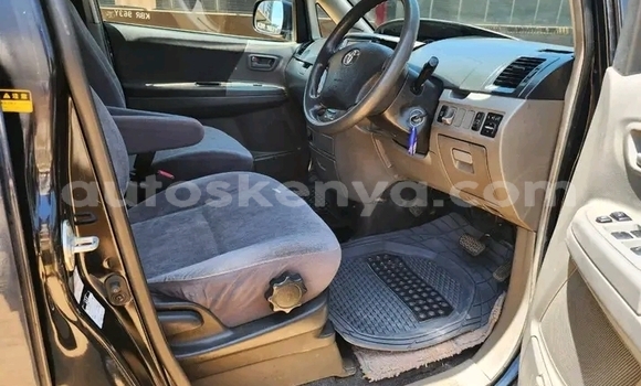 Oofamaa Toyota Voxy Other Makiinaa iti Bute keessatti Northeast Kenya keessatti Oofamaa Toyota Voxy Other Makiinaa iti Bute keessatti Northeast Kenya keessatti