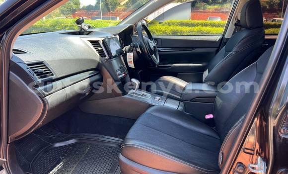 Oofamaa Subaru Legacy Black Makiinaa iti Nairobi keessatti Nairobi keessatti Oofamaa Subaru Legacy Black Makiinaa iti Nairobi keessatti Nairobi keessatti