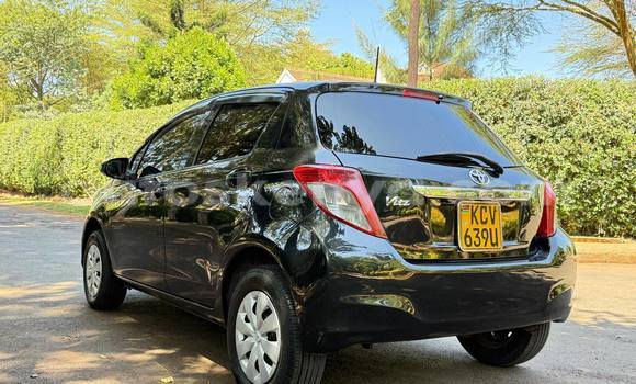 Oofamaa Toyota Vitz Black Makiinaa iti Nairobi keessatti Nairobi keessatti Oofamaa Toyota Vitz Black Makiinaa iti Nairobi keessatti Nairobi keessatti
