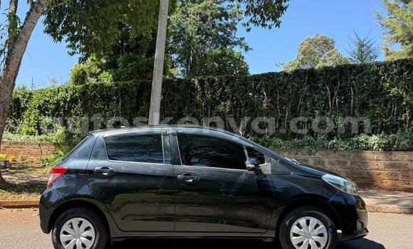 Oofamaa Toyota Vitz Black Makiinaa iti Nairobi keessatti Nairobi keessatti Oofamaa Toyota Vitz Black Makiinaa iti Nairobi keessatti Nairobi keessatti