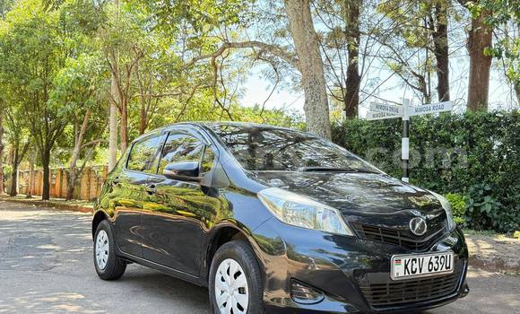 Oofamaa Toyota Vitz Black Makiinaa iti Nairobi keessatti Nairobi keessatti Oofamaa Toyota Vitz Black Makiinaa iti Nairobi keessatti Nairobi keessatti