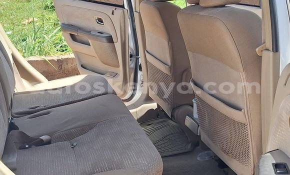 Oofamaa Honda CRโV White Makiinaa iti Nairobi keessatti Nairobi keessatti Oofamaa Honda CRโV White Makiinaa iti Nairobi keessatti Nairobi keessatti