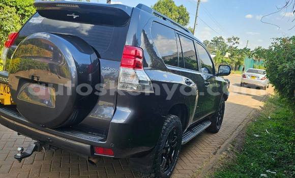 Oofamaa Toyota Prado Black Makiinaa iti Nairobi keessatti Nairobi keessatti Oofamaa Toyota Prado Black Makiinaa iti Nairobi keessatti Nairobi keessatti