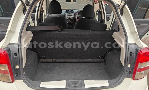 Oofamaa Nissan March White Makiinaa iti Nairobi keessatti Nairobi keessatti Oofamaa Nissan March White Makiinaa iti Nairobi keessatti Nairobi keessatti